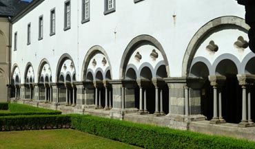 Kloster Brauweiler, Kreuzgang